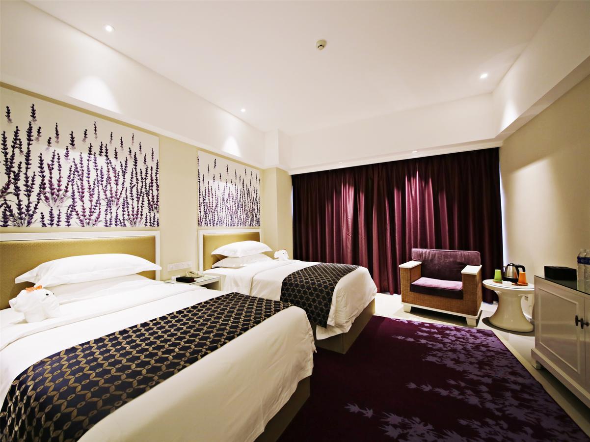 Howard Johnson Flower City Hotel קונמינג מראה חיצוני תמונה
